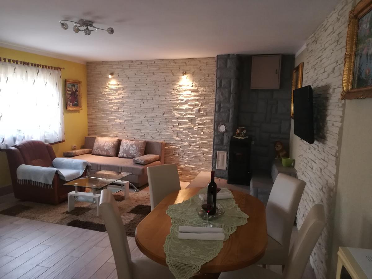 Apartment Ines Novi Vinodolski Exterior foto
